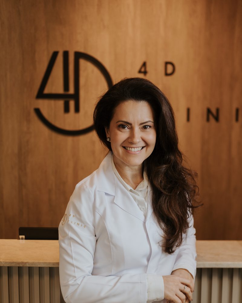 Dra. Renata Ávila