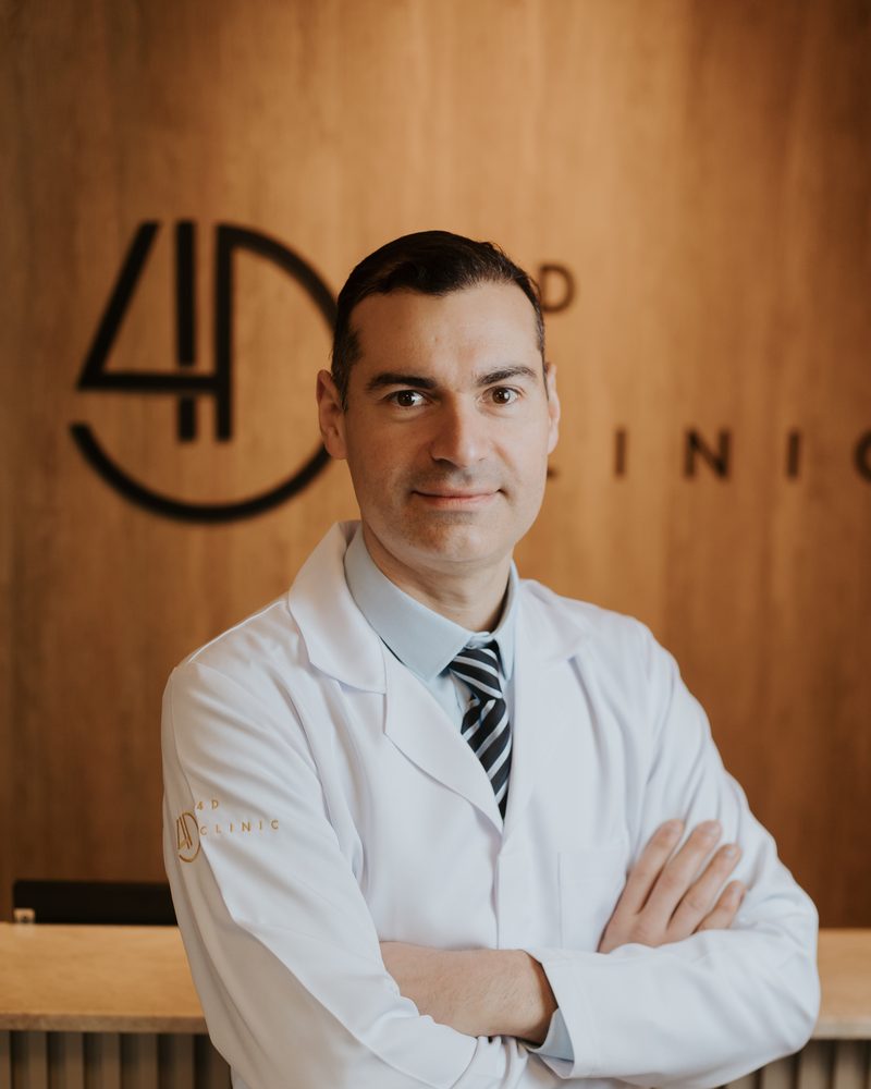 Dr. Tiago Bartzen Pereira